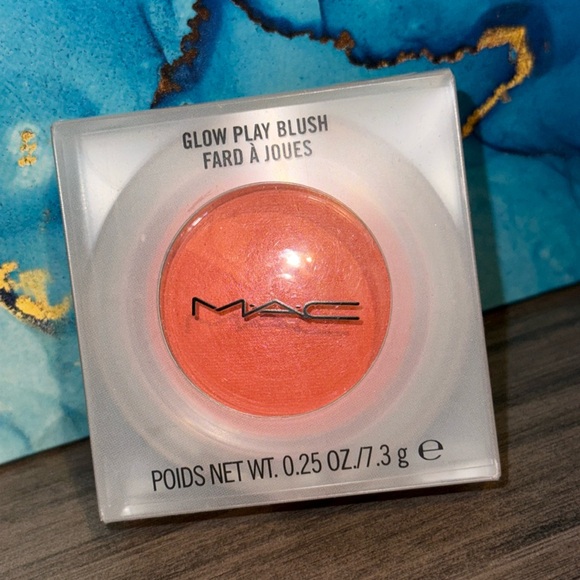 MAC Glow Play Blush THAT'S PEACHY Brand New in Box Not Used or Swatched - Picture 1 of 10